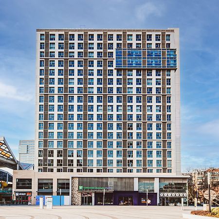 Holiday Inn Express Shanghai Baoyang By Ihg Exterior foto
